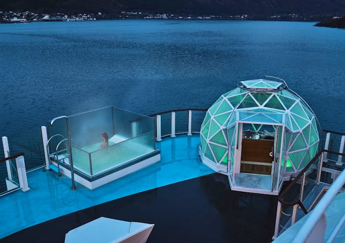 Igloo and pool onboard NG Endurance, Antarctic Vessel