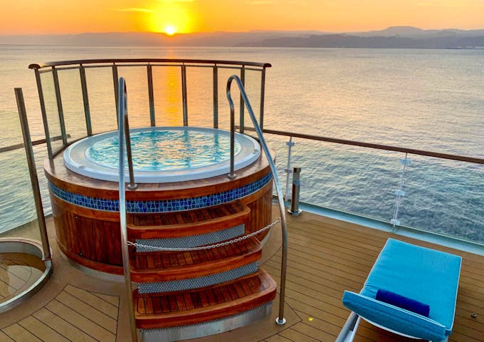 Ocean Explorer, an Antarctic cruise ship's, Jacuzzi