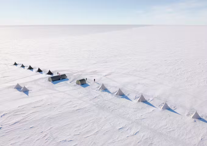 Remote expeditionary camp on the Antarctic Plateau